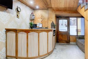 Super Collection O Mall Road Formerly Hotel Shubham