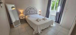 Maisons de vacances Les dentelles Evasion Provencale Villa avec Piscine et jardin : photos des chambres