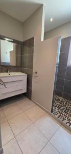 Maisons de vacances Les dentelles Evasion Provencale Villa avec Piscine et jardin : photos des chambres