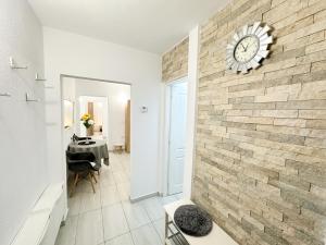 Sweet Home Dacia apartment - by Open House