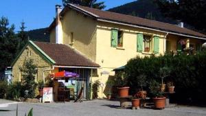 Lodge Holidays - Les Sapins