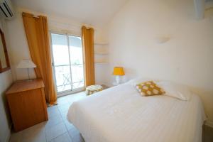 Villas L-Onde calme, charmante villa avec piscine : photos des chambres