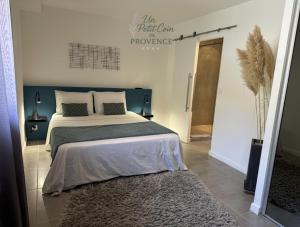 Maisons de vacances Un Petit Coin de Provence - Istres - Maison Contemporaine Avec Piscine Privee Chauffee, Entre Plages Et Provence, Borne 11 kW : photos des chambres