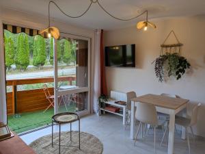 Appart proche lac et commerces