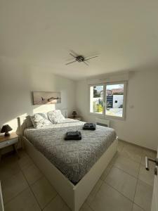 Maisons de vacances Villa contemporaine a 2 pas de la mer avec piscine privee : photos des chambres