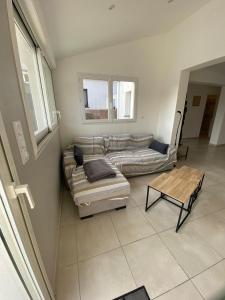 Maisons de vacances Villa contemporaine a 2 pas de la mer avec piscine privee : photos des chambres