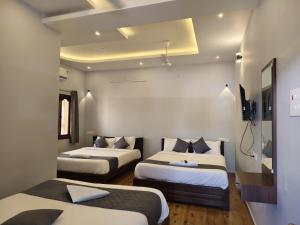 Lax Residency, White Town, Pondicherry