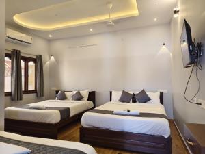 Lax Residency, White Town, Pondicherry