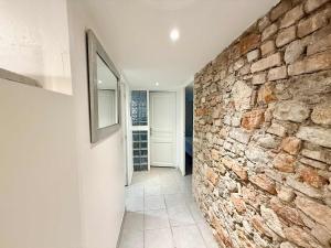 A076 Appart 6 pers chambre et terrasse au Suquet