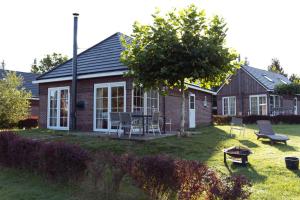 Camping 2000 - Vakantiewoning M