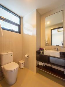 Spacious 3 bedroom townhouse in Laguna