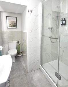 Quo Vadis Aparts by Ronus, Łódź Centrum