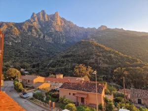 Appartement T2 vue mer & montagnes