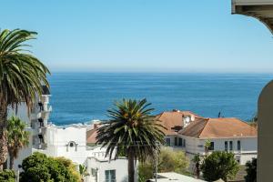 Bantry Bay Retreat, Ocean and Mountain Views