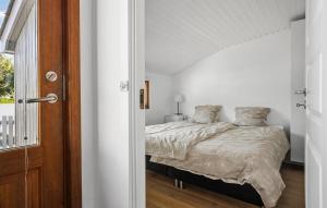 Awesome Home In Tranekær With Wifi