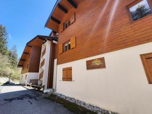 Appartements 2-bed appt Le Biot Portes du Soleil French Alps : photos des chambres