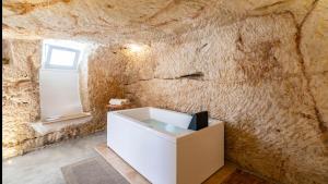 La Grotta del Relax by Rentbeat