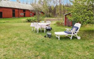 2 Bedroom Awesome Home In Gislatorp