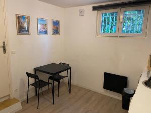 Appartements Studio avec terrasse privative : photos des chambres