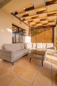 Villa Pontus - stunning views & privacy in beautiful garden with pool & hot tub