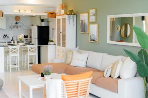 My Resort Hua Hin - Top Floor, 104m2, Terrace, 8 Pools, 5 Min Beach & Cicada