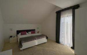 Junior Suite with Side Sea View and Balcony room in Hotel Life