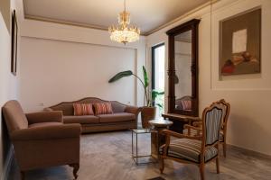 Nami Hotel & Suites