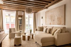 chic A C central apt - 2bdr 6p - faubourg s denis