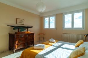 Maisons de vacances Ty-Ruz - Maison familiale proche plages Billiers : photos des chambres