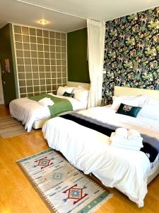 Entire House 6 people 3Beds 2Baths near BTS Asoke Terminal21