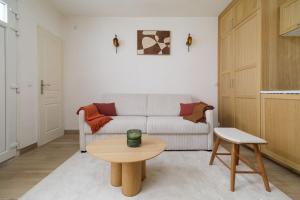 Modern apartment next to Saint Germain 4PAX