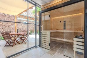 Fülöp Panzió Apartments near Lake Balaton