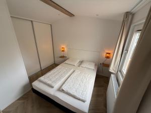 Luxe chalet op 5-sterren camping, 4P, ruime veranda, 2 fietsen