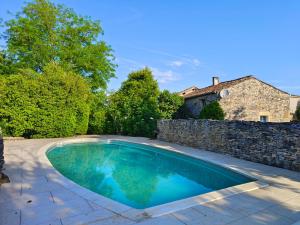 Maisons de vacances Gite Valades - avec piscine et vue : photos des chambres