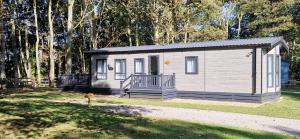 Woolverstone Marina and Lodge Park