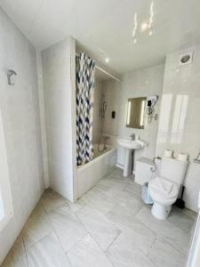 Hotels Hipotel Paris Gambetta Republique : photos des chambres