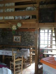 Maison avec balcon à Borne, 70 m², 5 personnes avec jardin