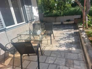 Apartment Lidija