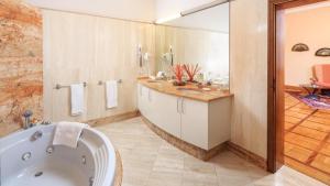 Villa Beltrami 14, Emma Villas