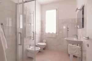 Alessia in wonderland img6