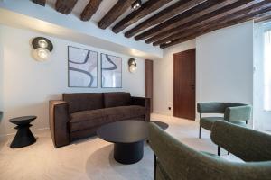 Luxury and charm in heart of Place des Vosges