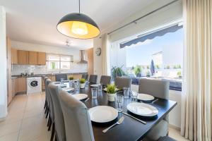 Stunning 6 Bed Villa Private Pool Mijas Gol