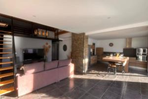 Villas Maison moderne de 100m2 avec jardin : photos des chambres