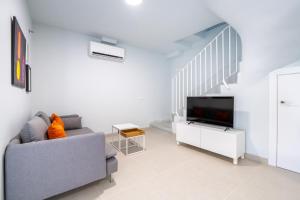 Moott Homes Suites Arco de Braulio Dúplex 6