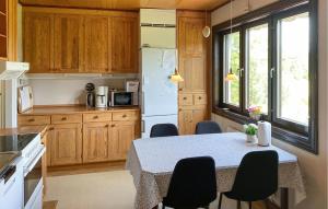 4 Bedroom Beautiful Home In Horn