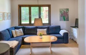 4 Bedroom Beautiful Home In Horn