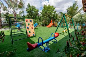 Le Palmier Long An Boutique Resort - Free Outdoor Cinema