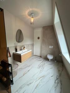 Luxury Private Spa with golden bath, cinema and sauna