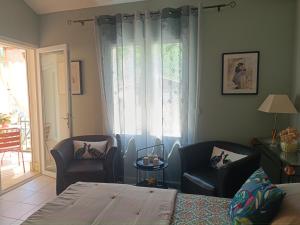 Maisons d'hotes Entre vignes & Piano Caudalie chambre d-hotes : photos des chambres