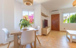 Lovely Home In Santa Pola With Wifi